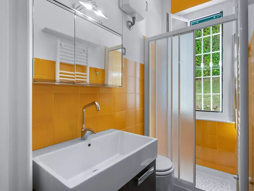 Immagine 14 di Appartamento in vendita  in Via Privata Valdettaro a Rapallo