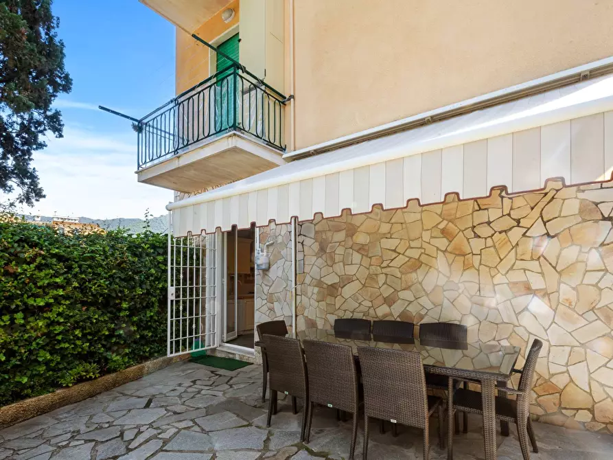 Immagine 15 di Appartamento in vendita  in Via Privata Valdettaro a Rapallo