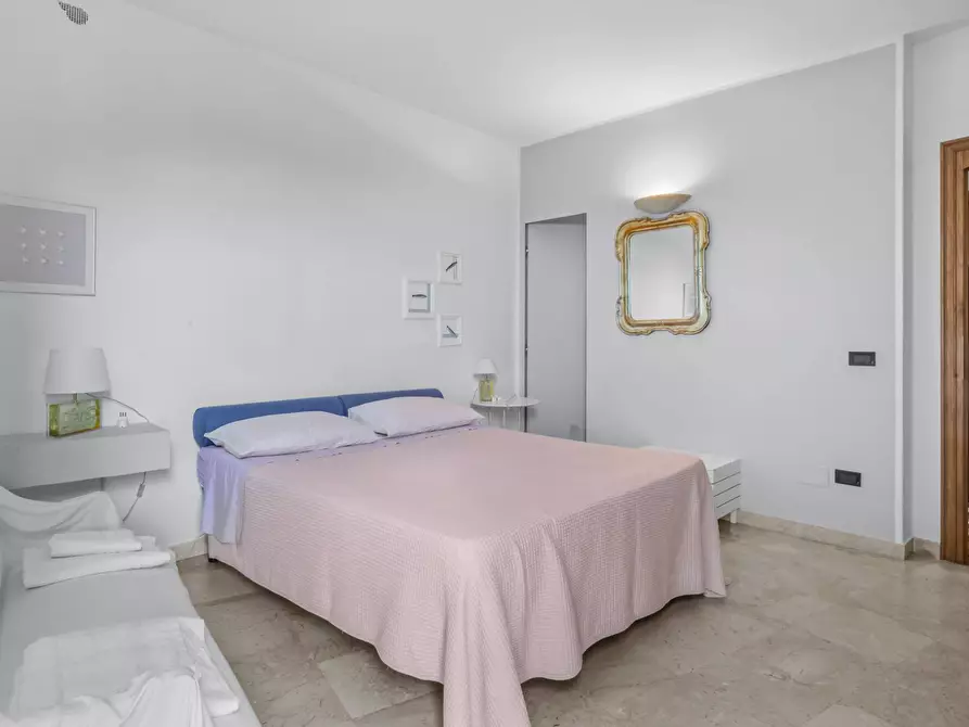 Immagine 8 di Appartamento in vendita  in via cesare bordone a Moneglia