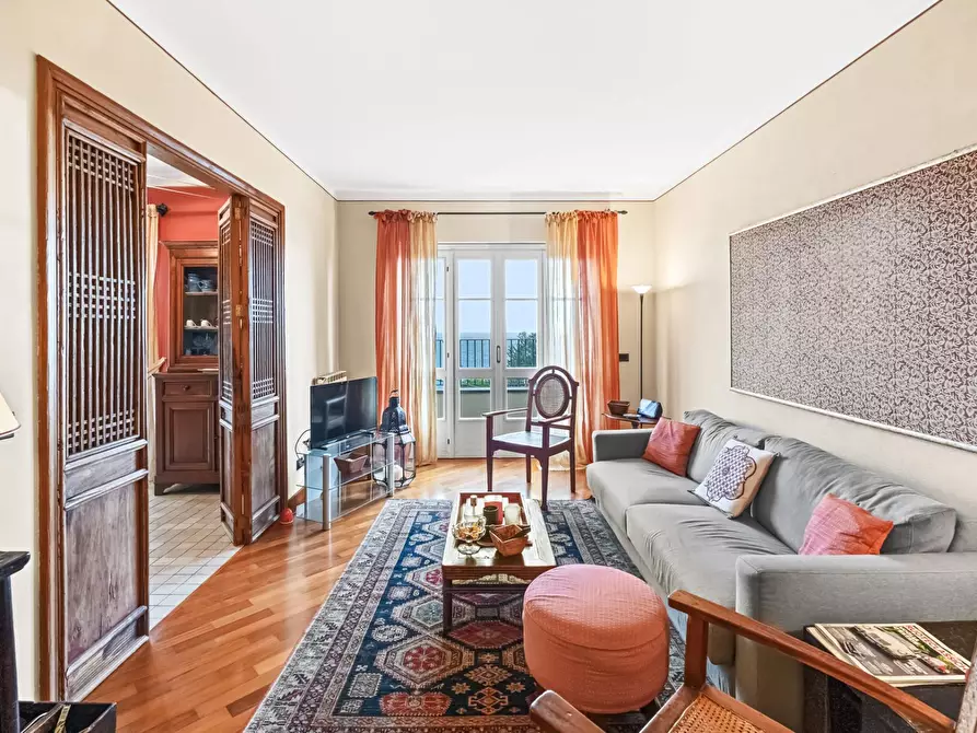 Immagine 2 di Appartamento in vendita  in località bacezza case sparse a Chiavari