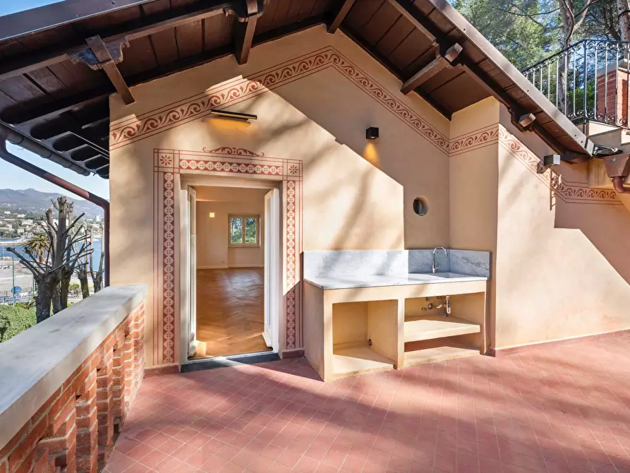 Immagine 5 di Villa in affitto  in Via Benedetto Costa a Santa Margherita Ligure