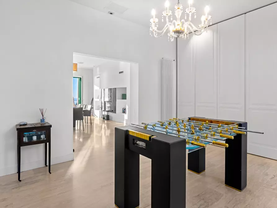 Immagine 8 di Villa in vendita  in Via Antica Torre a Cipressa