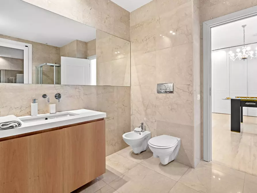 Immagine 28 di Villa in vendita  in Via Antica Torre a Cipressa