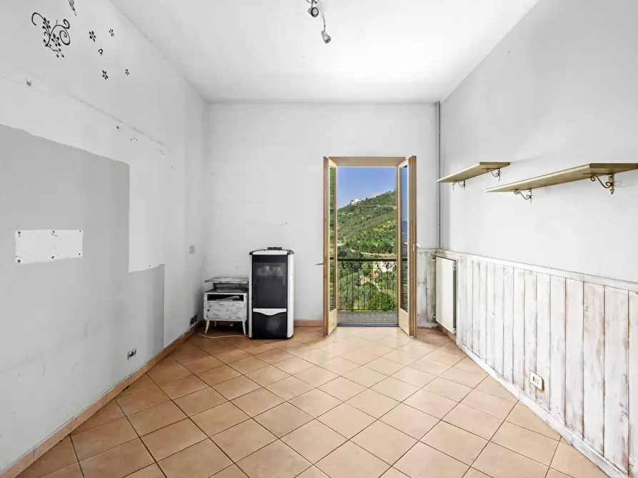 Immagine 11 di Appartamento in vendita  in Via Benedetto Chiappe a Cogorno