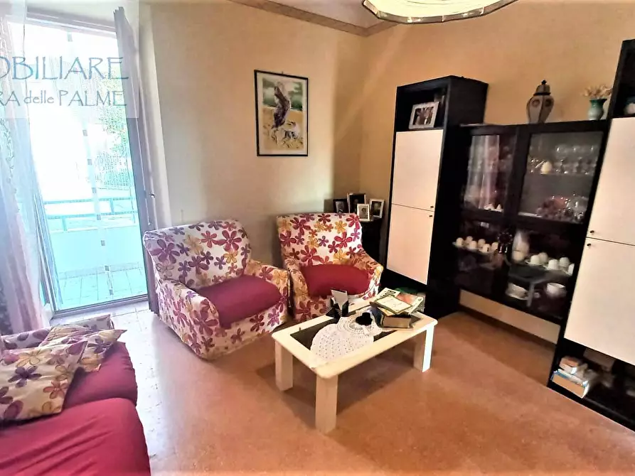 Immagine 1 di Appartamento in vendita  in via cavour a Grottazzolina