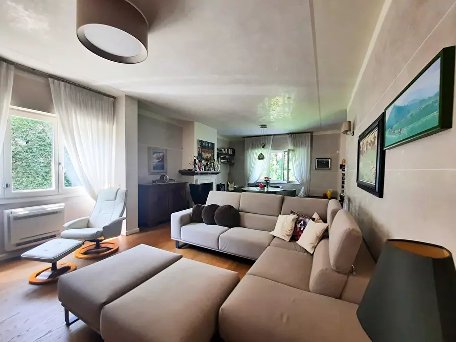 Immagine 7 di Villa in vendita  in Via Larga a Gussago