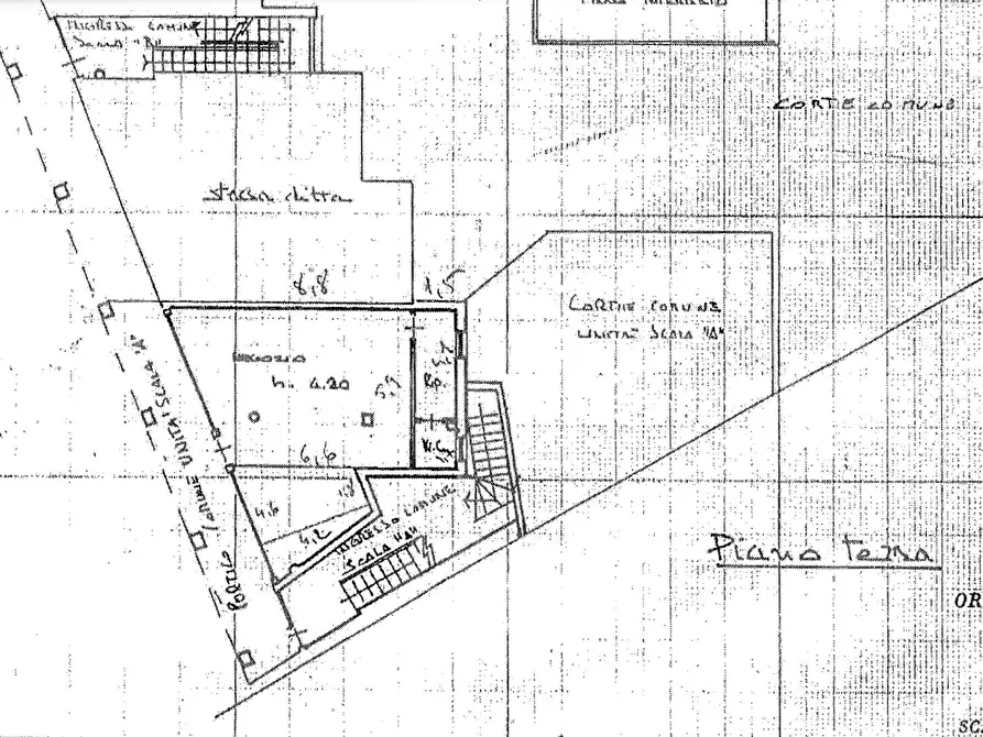 Immagine 22 di Negozio in vendita  in via Largo Diaz a Pontoglio