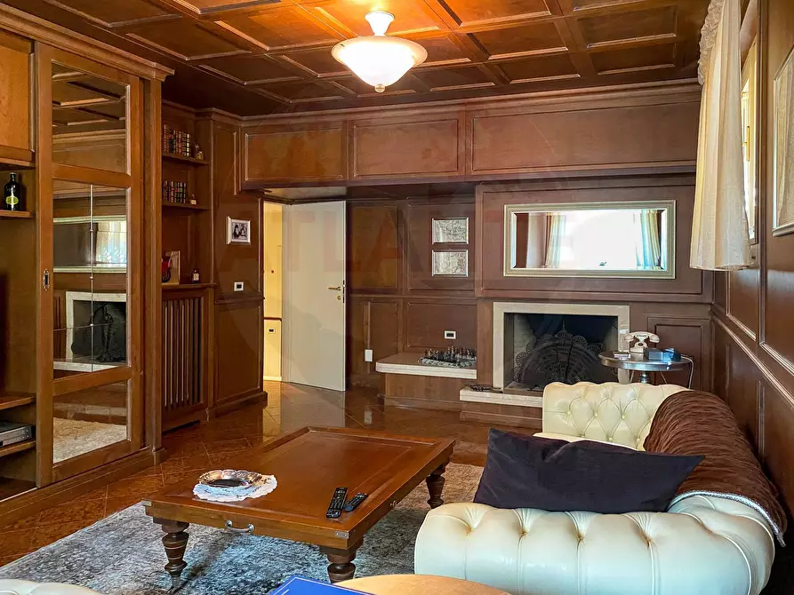 Immagine 30 di Villa in vendita  in via Della Resistenza a Erbusco