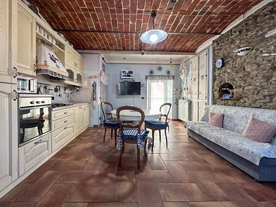 Immagine 1 di Casa indipendente in vendita  in Regione Molli a Melazzo