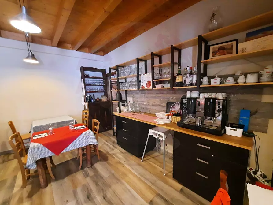 Immagine 23 di Rustico / casale in vendita  in via Rucca a Zone