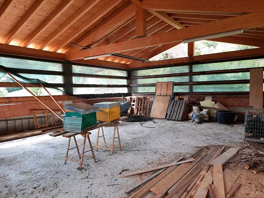 Immagine 29 di Rustico / casale in vendita  in via Rucca a Zone