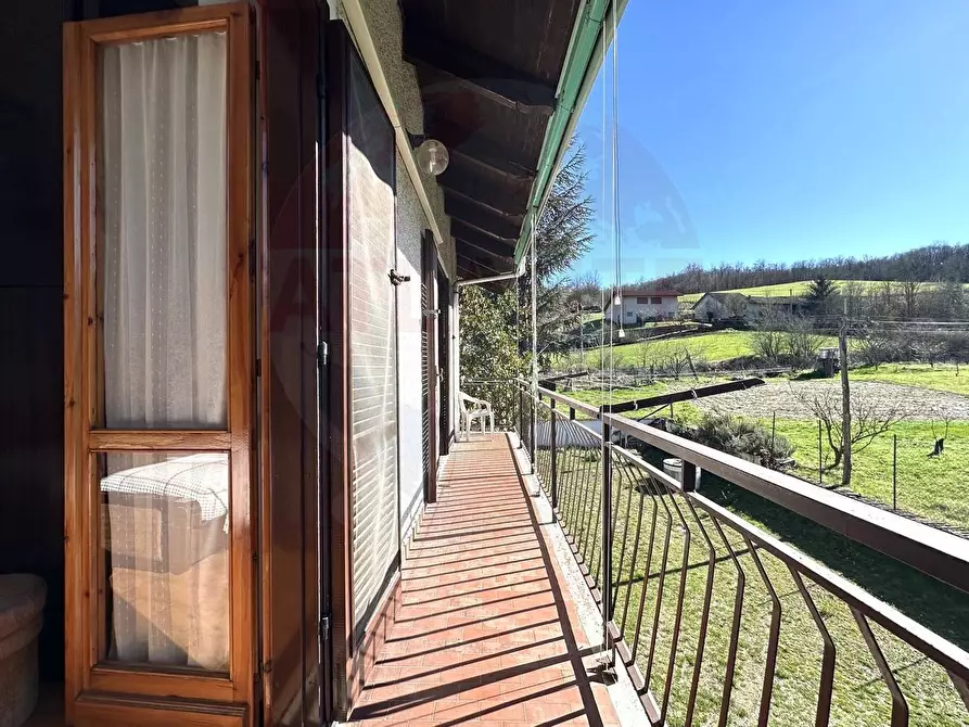 Immagine 21 di Casa semindipendente in vendita  in Regione Isole a Ponti