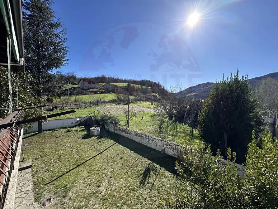 Immagine 22 di Casa semindipendente in vendita  in Regione Isole a Ponti