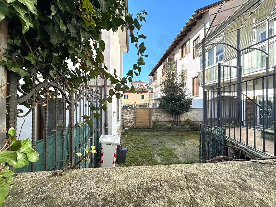 Immagine 1 di Appartamento in vendita  in Via Angela Casagrande a Acqui Terme