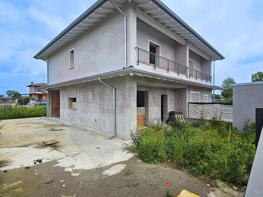 Immagine 24 di Casa bifamiliare in vendita  in Via Caravaggio Roccafranca a Roccafranca