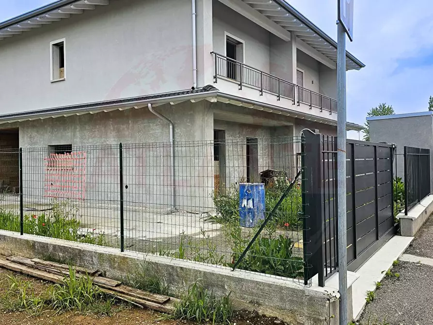 Immagine 26 di Casa bifamiliare in vendita  in Via Caravaggio Roccafranca a Roccafranca