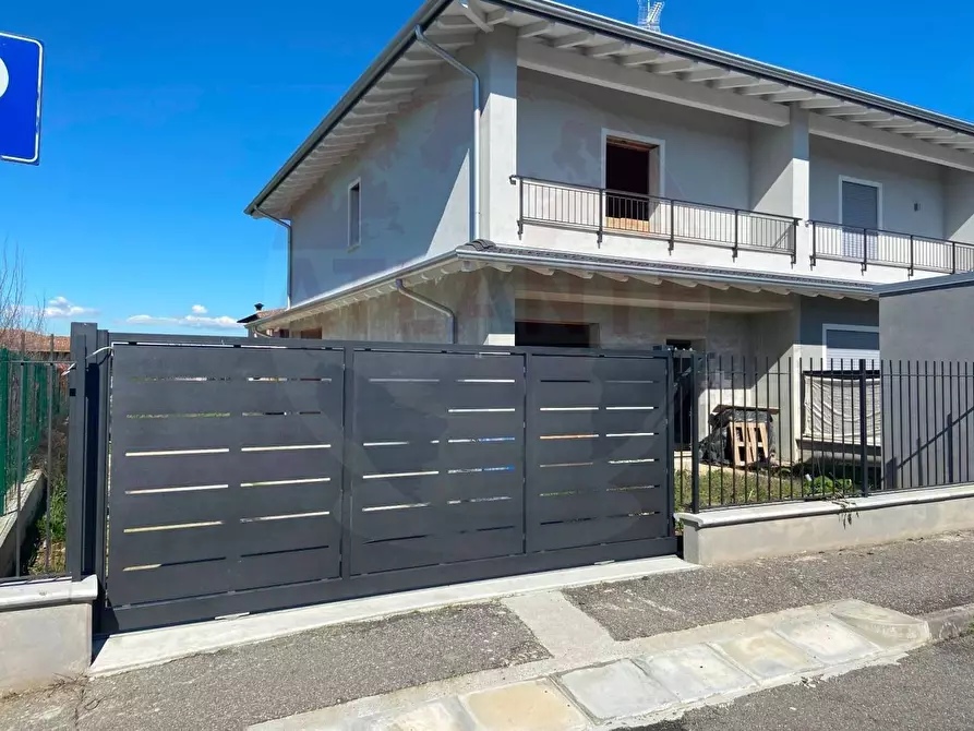 Immagine 28 di Casa bifamiliare in vendita  in Via Caravaggio Roccafranca a Roccafranca