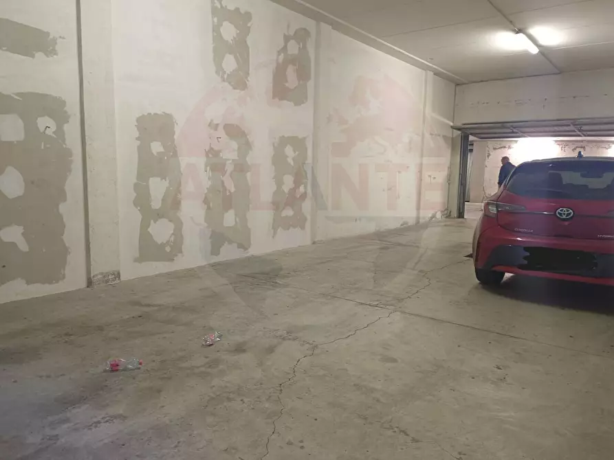 Immagine 19 di Box auto in vendita  in Cremignane a Iseo