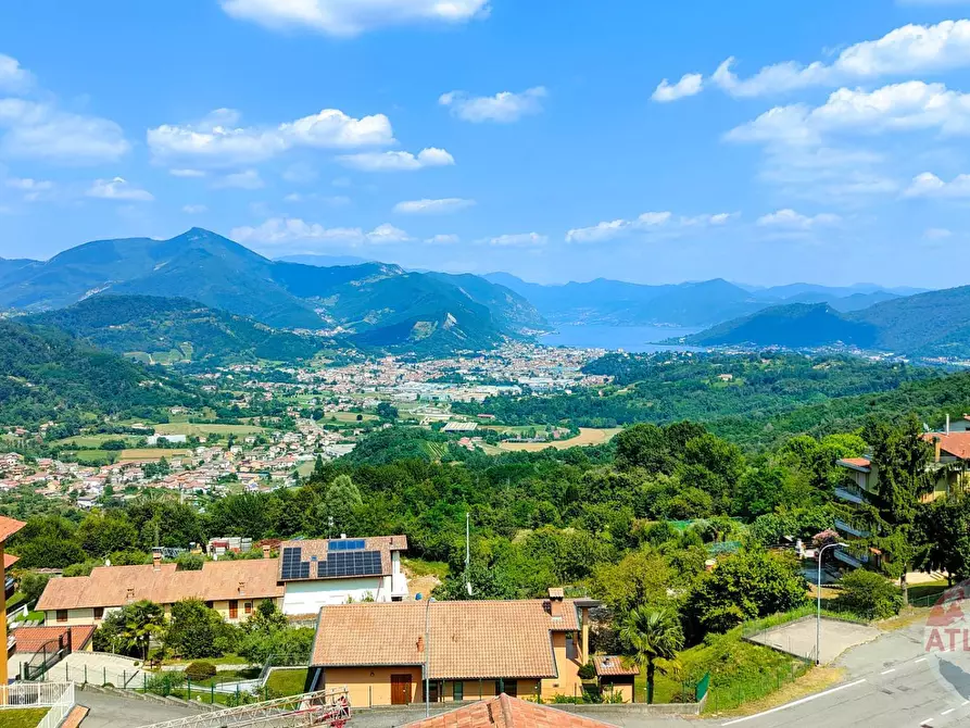 Immagine 1 di Appartamento in vendita  in Via Zanoli a Gandosso