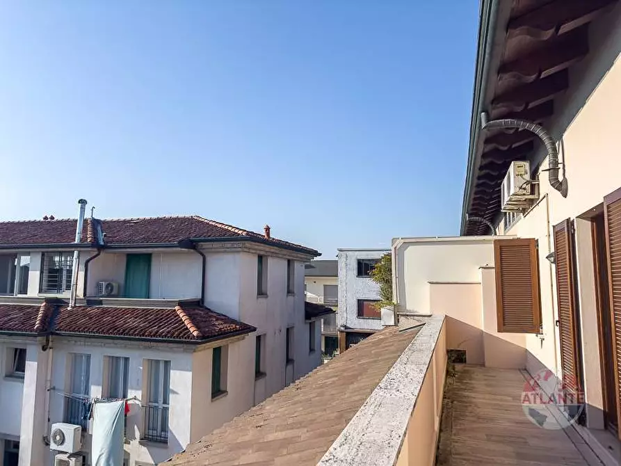 Immagine 21 di Appartamento in vendita  in Via Trento a Trenzano