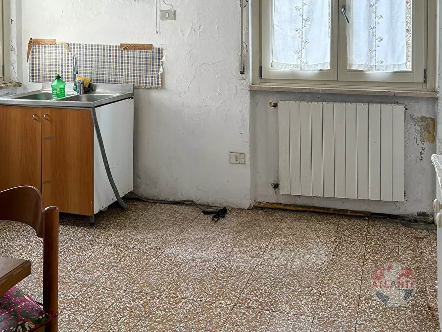 Immagine 9 di Appartamento in vendita  in Piazza Luca Marenzio a Coccaglio