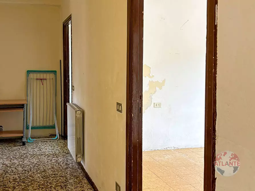 Immagine 10 di Appartamento in vendita  in Piazza Luca Marenzio a Coccaglio