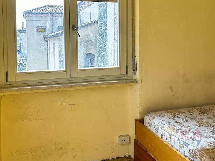 Immagine 17 di Appartamento in vendita  in Piazza Luca Marenzio a Coccaglio