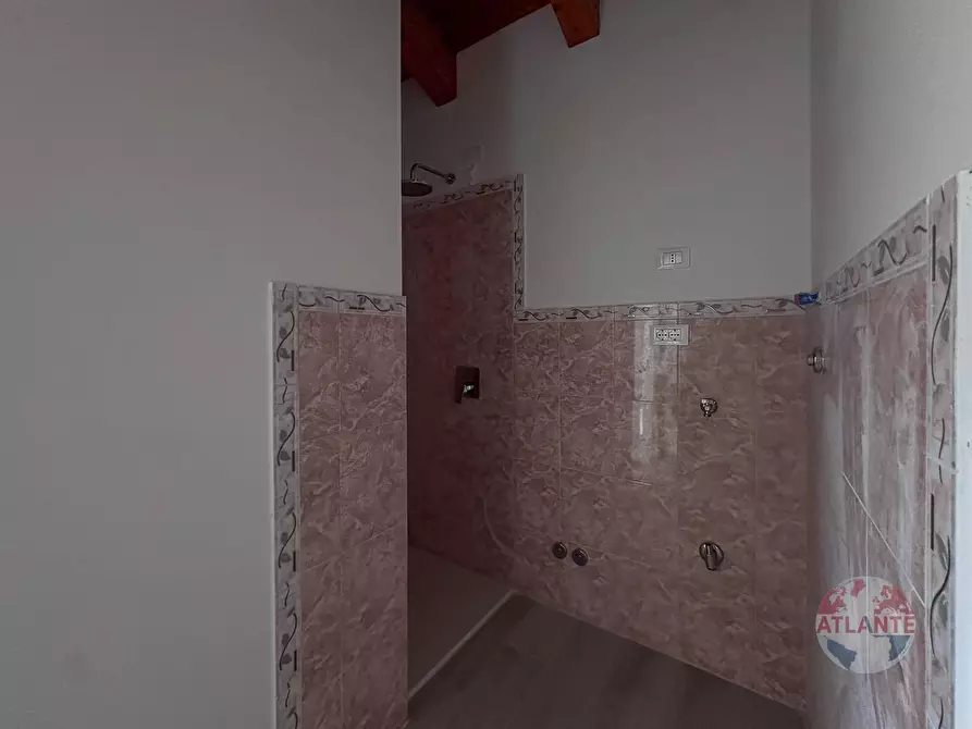 Immagine 28 di Appartamento in vendita  in Via Trento a Trenzano