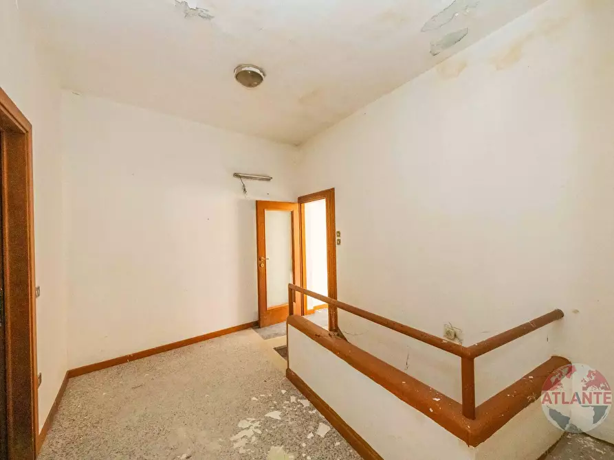 Immagine 26 di Appartamento in vendita  in Via per Calepio a Capriolo