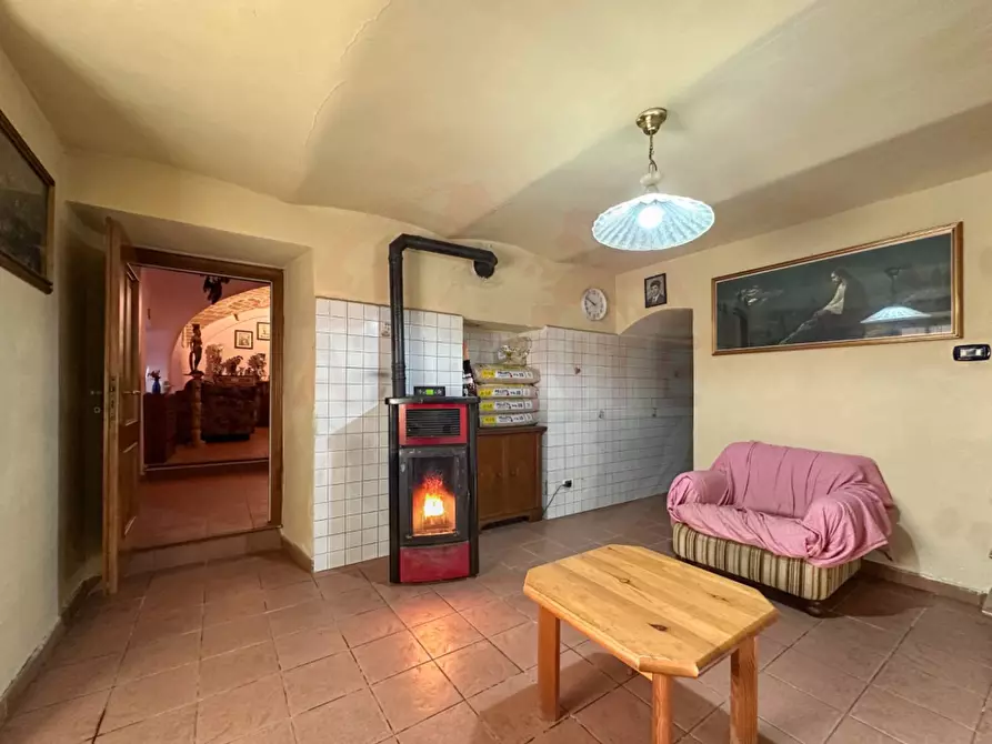 Immagine 7 di Casa semindipendente in vendita  in Strada Verzenasco a Cassine