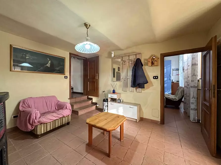 Immagine 6 di Casa semindipendente in vendita  in Strada Verzenasco a Cassine