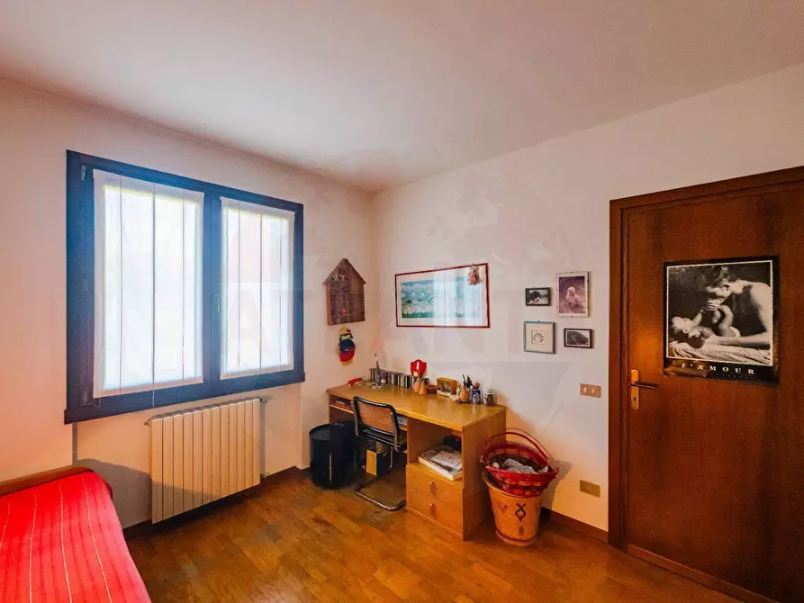 Immagine 25 di Casa bifamiliare in vendita  in Via Burago a Salò