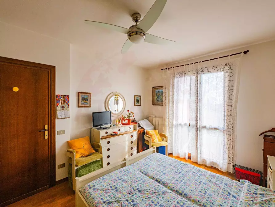 Immagine 28 di Casa bifamiliare in vendita  in Via Burago a Salò