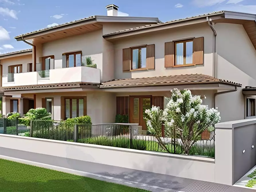 Immagine 8 di Villetta a schiera in vendita  in Via Toscana a Rovato