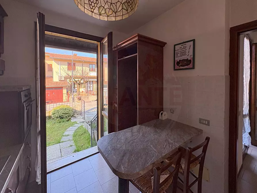 Immagine 23 di Villetta a schiera in vendita  in via Galliano a Chiari