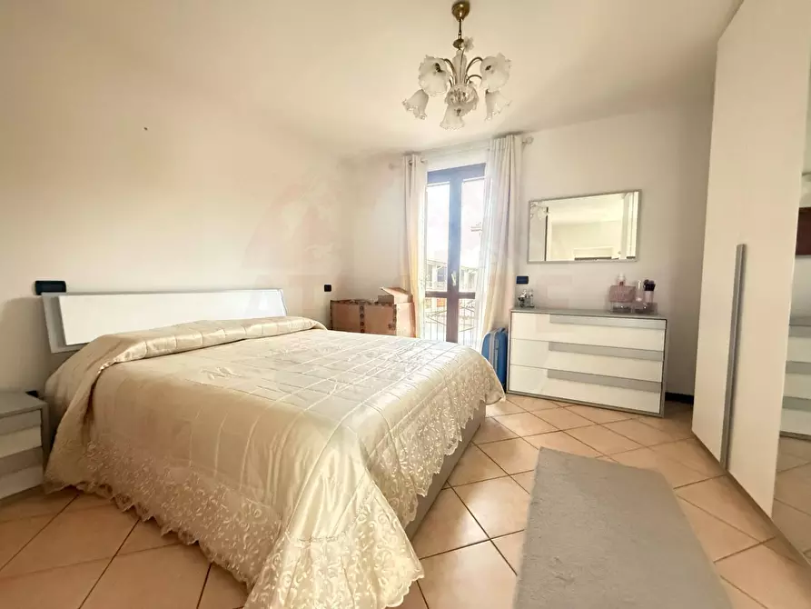 Immagine 10 di Appartamento in vendita  in Via Calura a Castrezzato