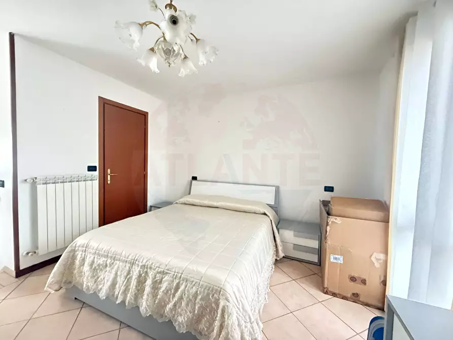 Immagine 13 di Appartamento in vendita  in Via Calura a Castrezzato