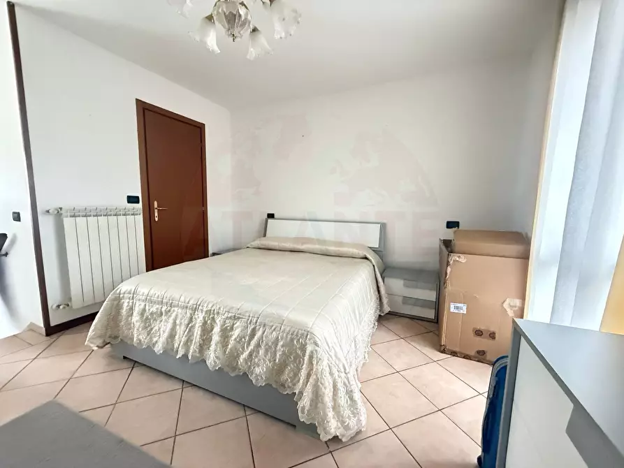 Immagine 14 di Appartamento in vendita  in Via Calura a Castrezzato