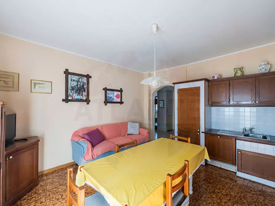 Immagine 24 di Villa in vendita  in Via Papa Giovanni 23 a Cavernago