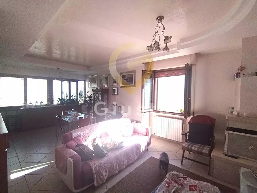 Immagine 3 di Appartamento in vendita  in Via Locatelli a Brindisi