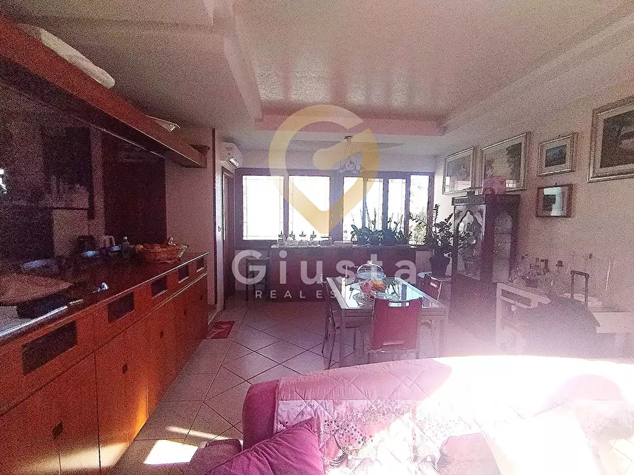 Immagine 5 di Appartamento in vendita  in Via Locatelli a Brindisi