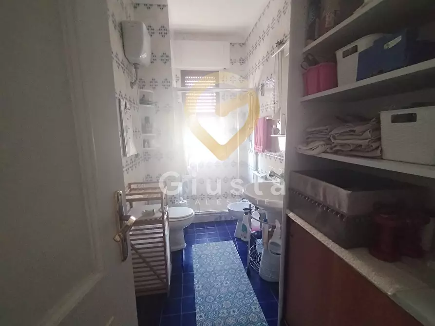 Immagine 11 di Appartamento in vendita  in Via Locatelli a Brindisi