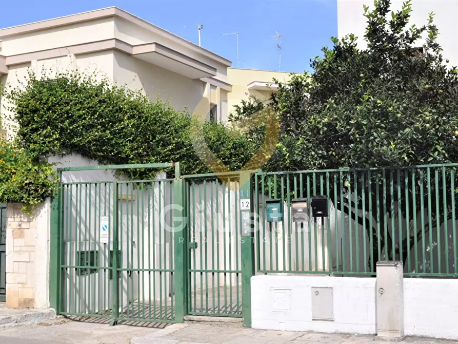 Immagine 12 di Appartamento in vendita  in Via Locatelli a Brindisi