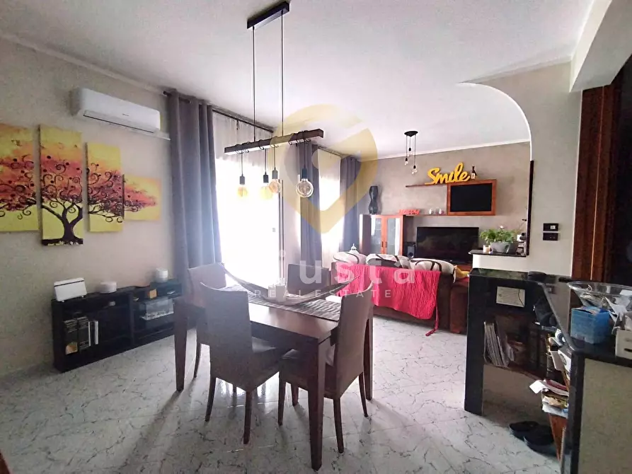 Immagine 2 di Appartamento in vendita  in Viale Aldo Moro a Brindisi