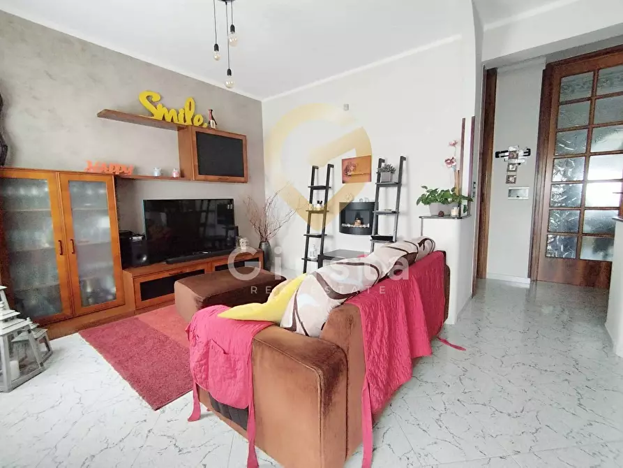 Immagine 3 di Appartamento in vendita  in Viale Aldo Moro a Brindisi