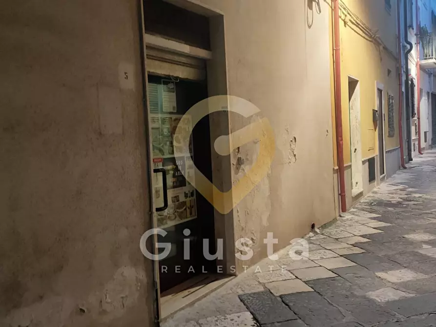 Immagine 8 di Locale commerciale in vendita  in Via De' Gallo a Brindisi