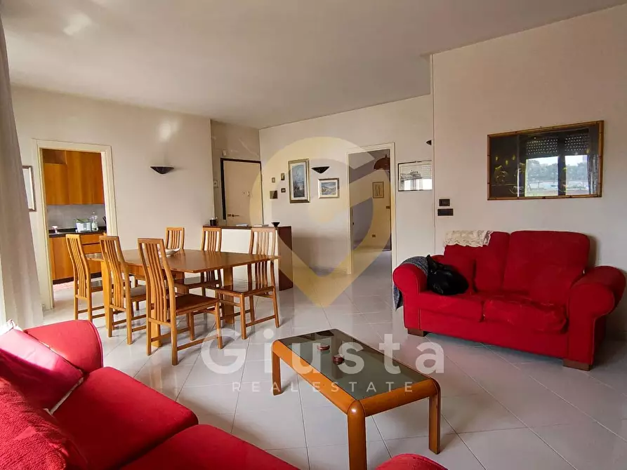 Immagine 1 di Appartamento in vendita  in Via Cecoslovacchia a Brindisi