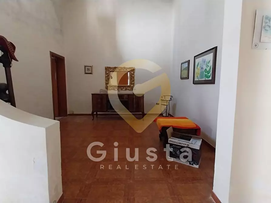 Immagine 5 di Casa indipendente in vendita  in Via Lazio a Mesagne