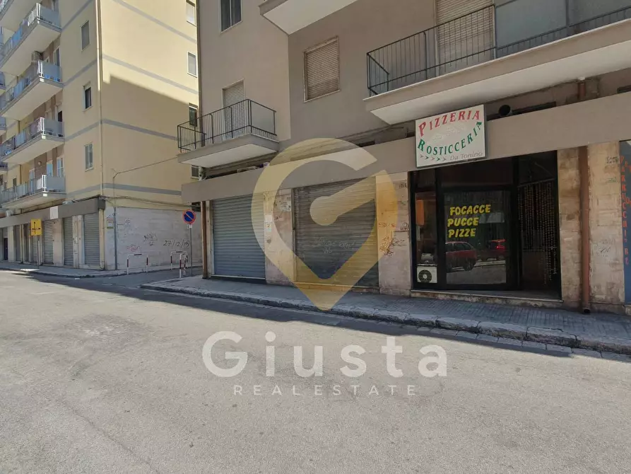 Immagine 2 di Locale commerciale in vendita  in Via Martiri Fosse Ardeatine a Brindisi