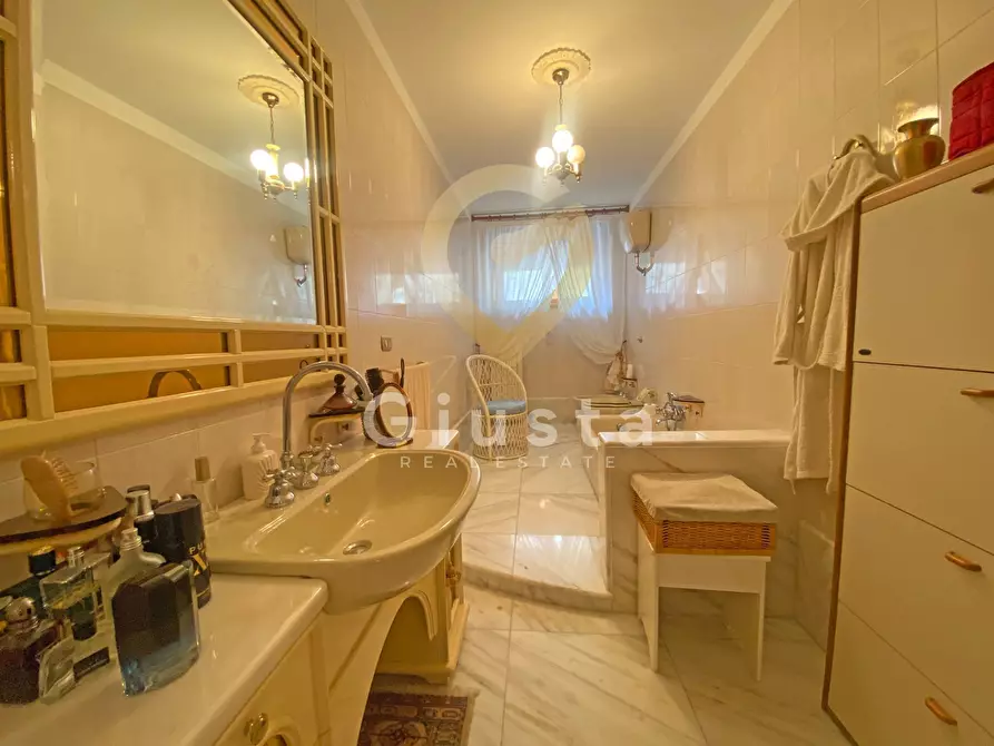 Immagine 13 di Casa indipendente in vendita  in via centrale elettrica a Mesagne